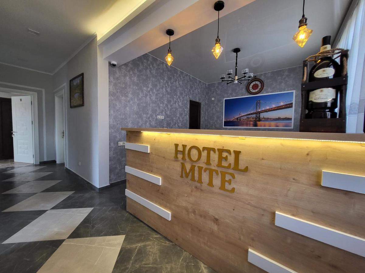 Mite Hotel Chakvi Exterior photo